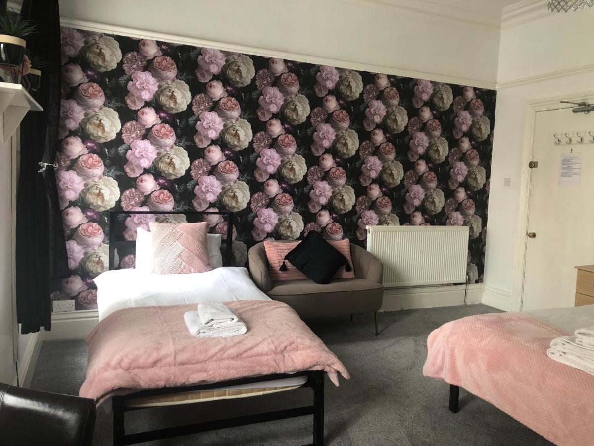וויטבי Seacrest Guest House Room Only מראה חיצוני תמונה